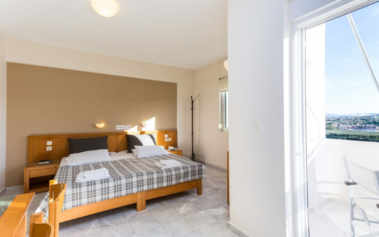 Tourist Complex Of Apartments Near Rethymno, North Crete.