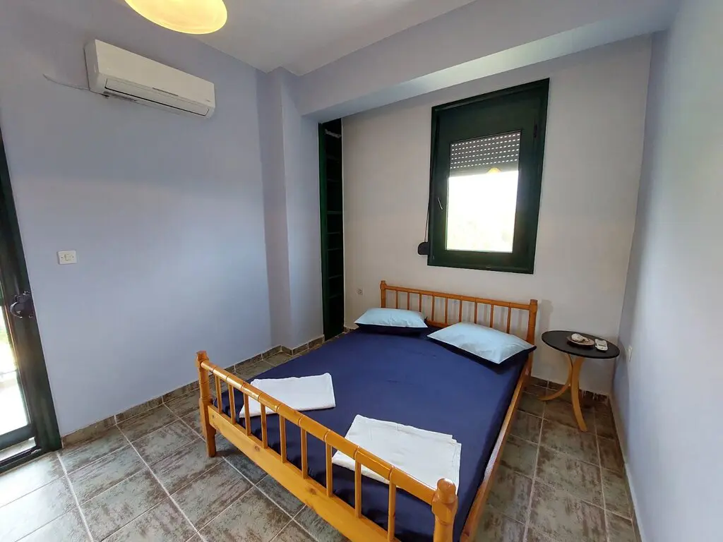 Detached House In Sithonia, Greece (160 M²)