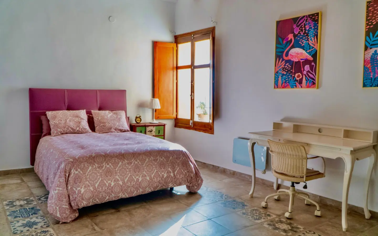 House Of 800 M² In Onil, Spain