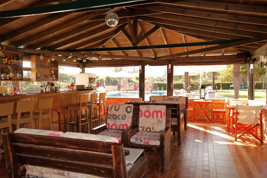 Hotel In Thasos, Greece (837 M²)
