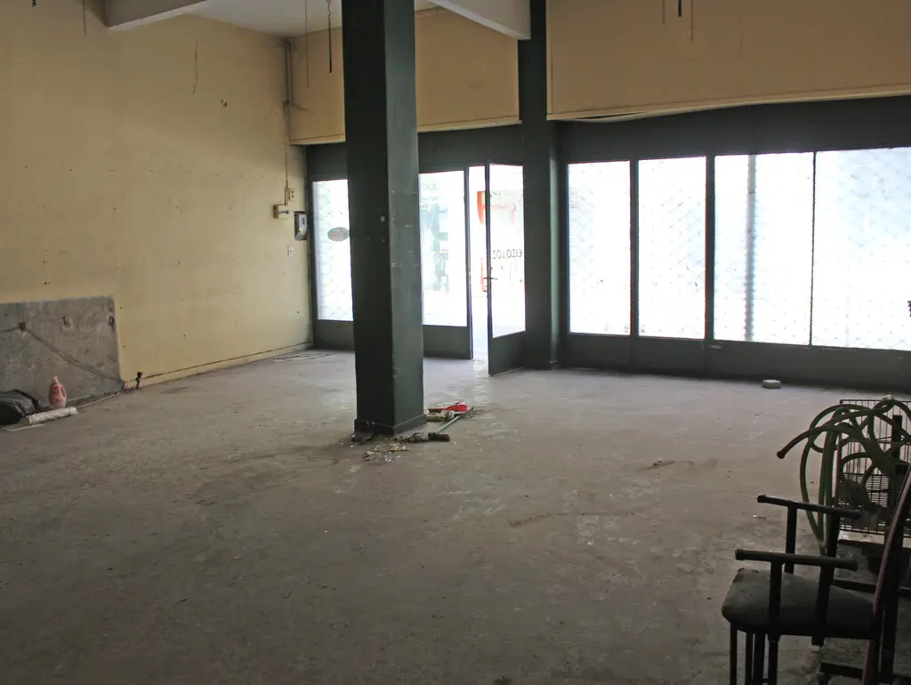 Building In Katerini, Greece (600 M²)