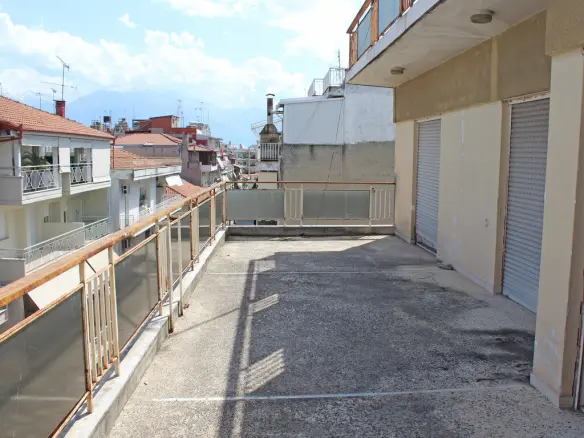 Building In Katerini, Greece (600 M²)