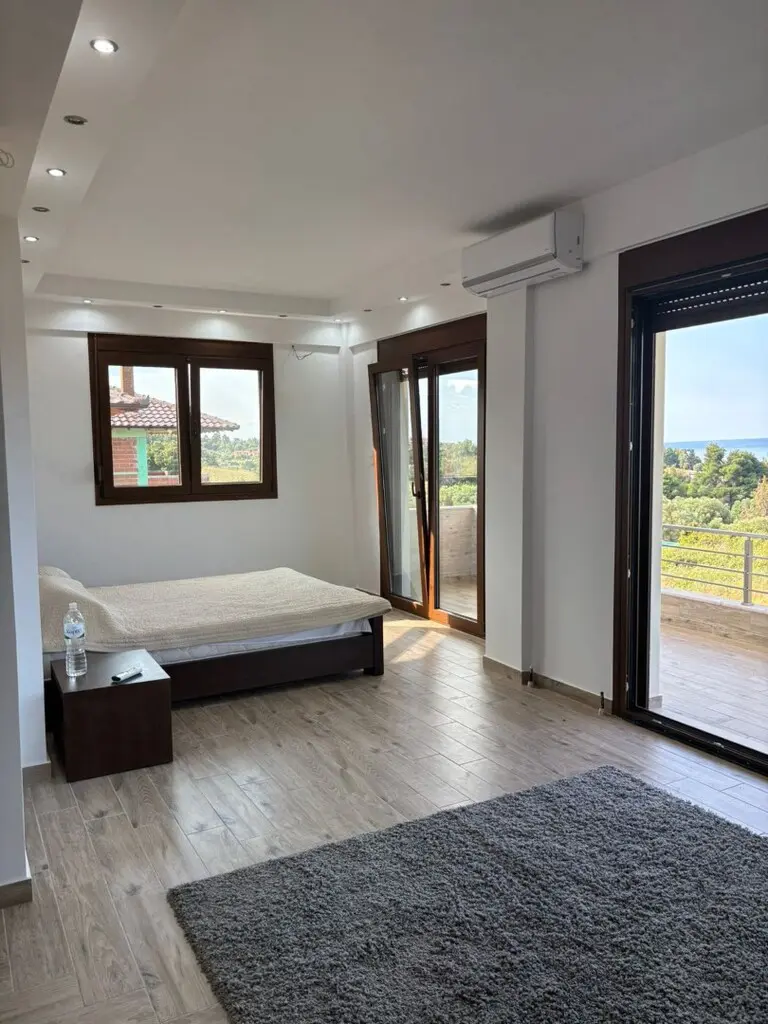 3-bedroom Detached House In Kassandra, Greece (160 M²)
