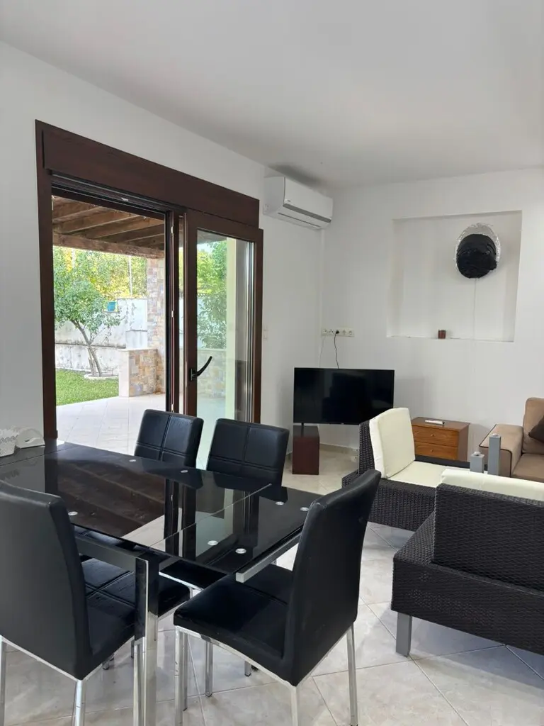 3-bedroom Detached House In Kassandra, Greece (160 M²)