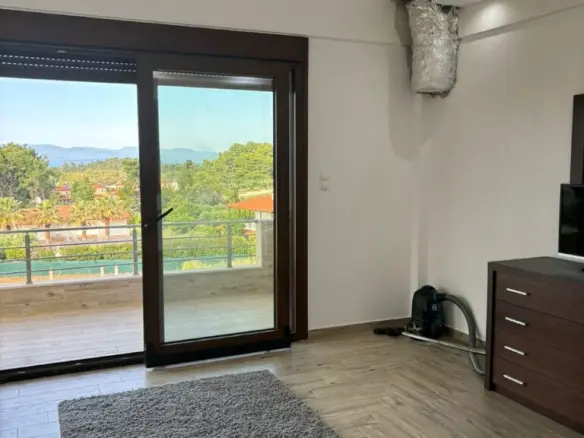 3-bedroom Detached House In Kassandra, Greece (160 M²)