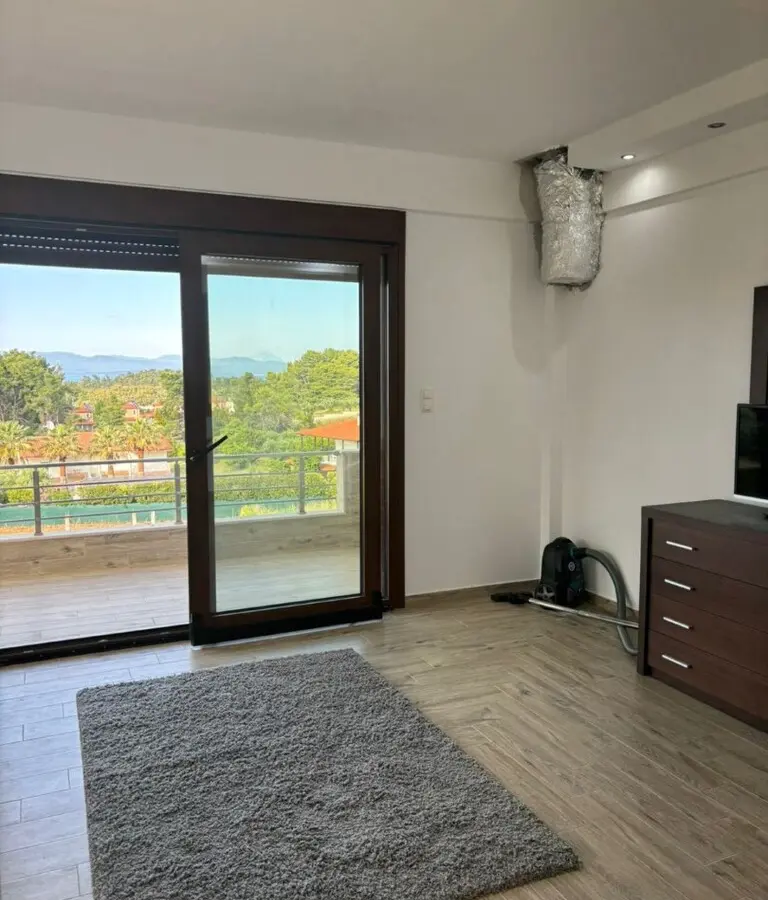 3-bedroom Detached House In Kassandra, Greece (160 M²)