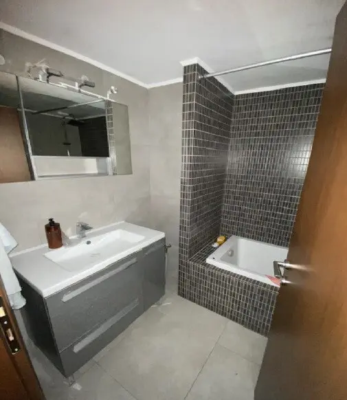 Detached House In Voula, Greece (308 M²)