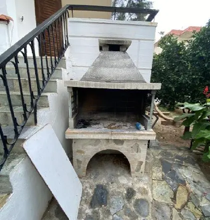 Detached House In Voula, Greece (308 M²)