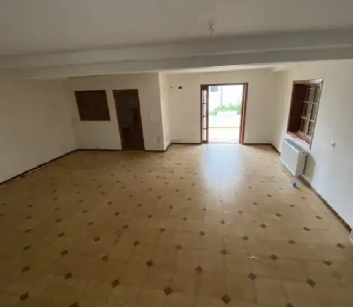 Detached House In Voula, Greece (308 M²)