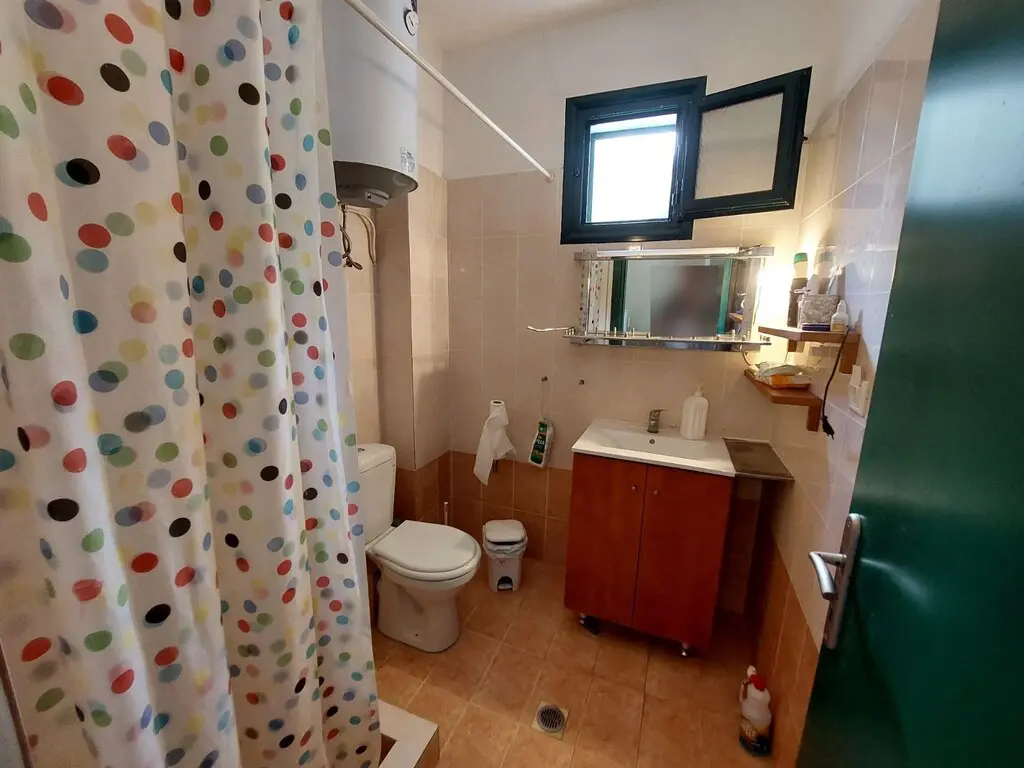 Detached House In Sithonia, Greece (160 M²)