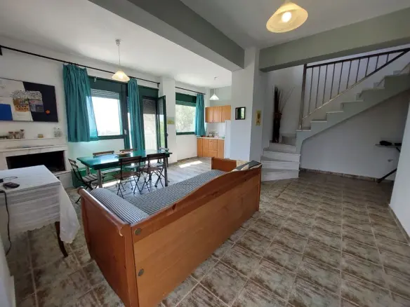 Detached House In Sithonia, Greece (160 M²)