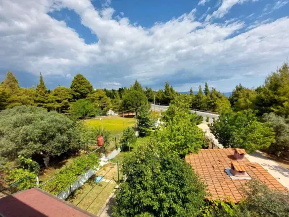 Detached House In Sithonia, Greece (160 M²)
