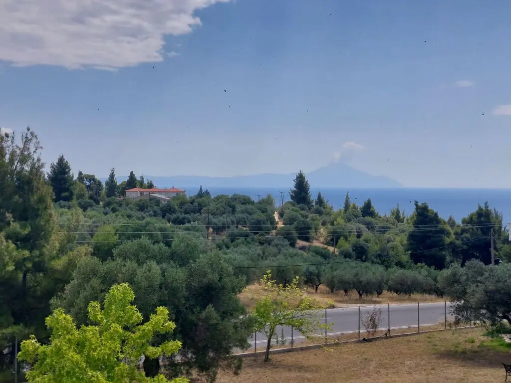 Detached House In Sithonia, Greece (160 M²)