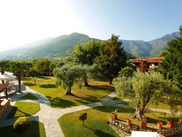 Hotel In Thasos, Greece (837 M²)