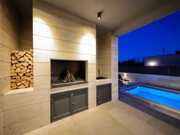 Modern Villa In Nin Near Zadar
