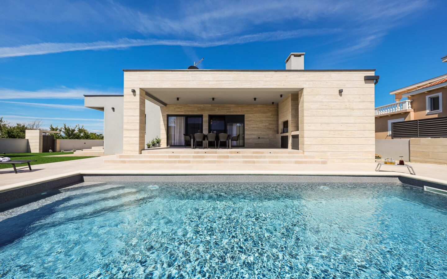 Modern Villa In Nin Near Zadar