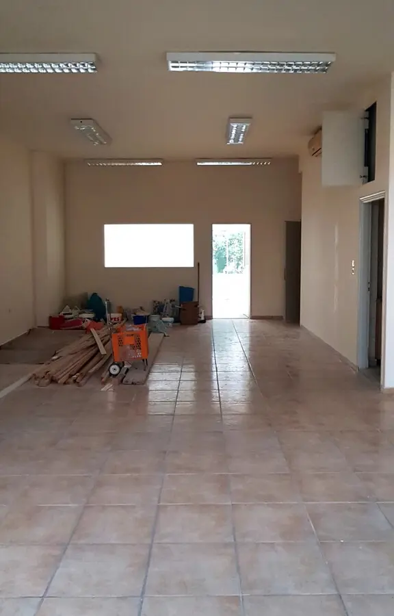 Building Of 530 M² In Athens