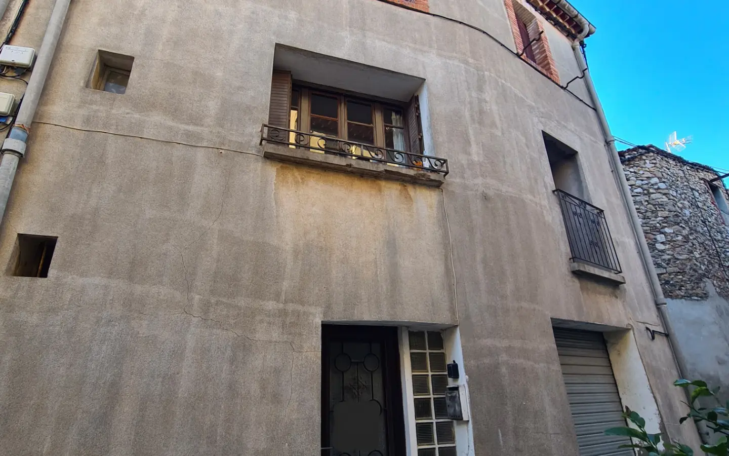 3-bedroom House In Cessenon Sur Orb, France (86 M²)