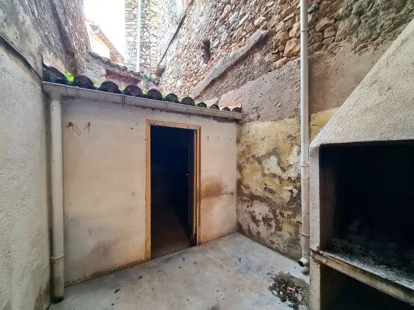 3-bedroom House In Cessenon Sur Orb, France (86 M²)