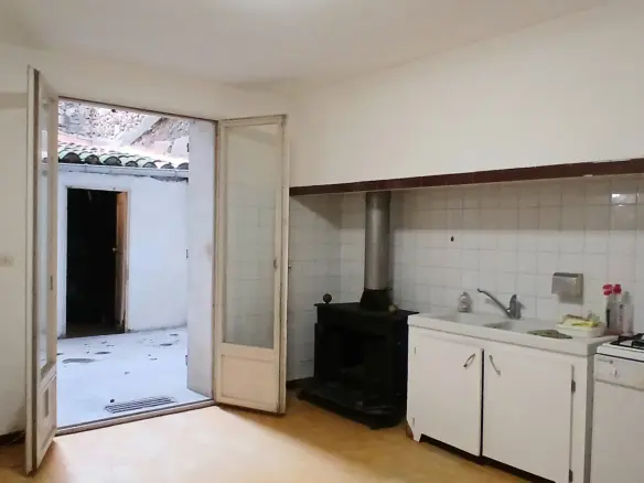 3-bedroom House In Cessenon Sur Orb, France (86 M²)