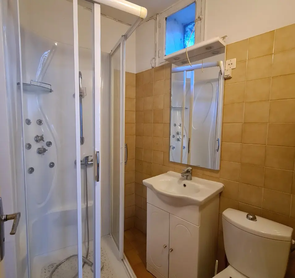 3-bedroom House In Cessenon Sur Orb, France (86 M²)