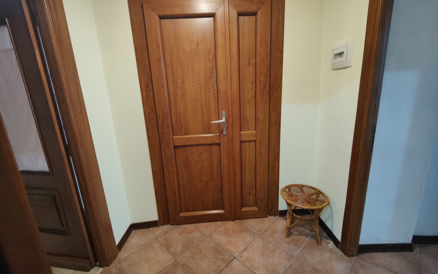 Bilocale Arredato In Vendita A Garessio Centro Con Terrazzino – Spese Condominiali Minime