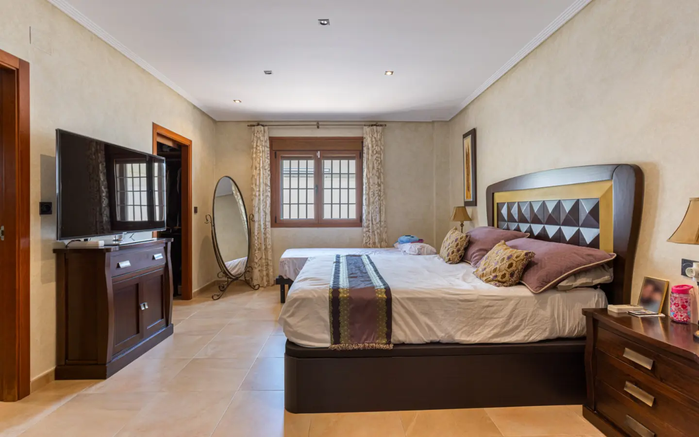 4-bedroom Detached Villa In Los Montesinos, Spain (417 M²)