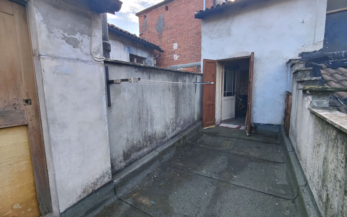 Bilocale Arredato In Vendita A Garessio Centro Con Terrazzino – Spese Condominiali Minime