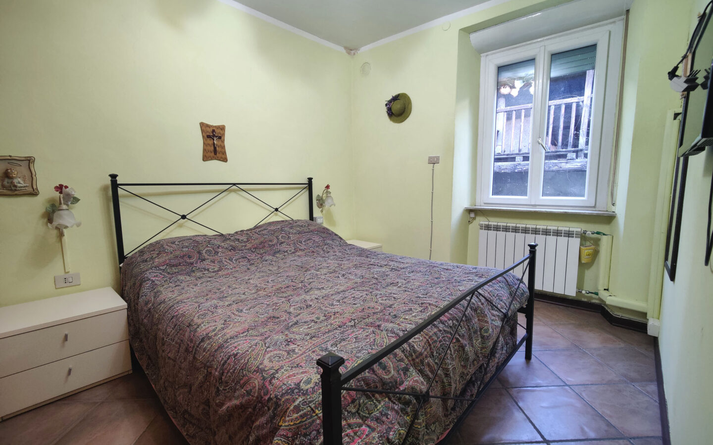 Bilocale Arredato In Vendita A Garessio Centro Con Terrazzino – Spese Condominiali Minime