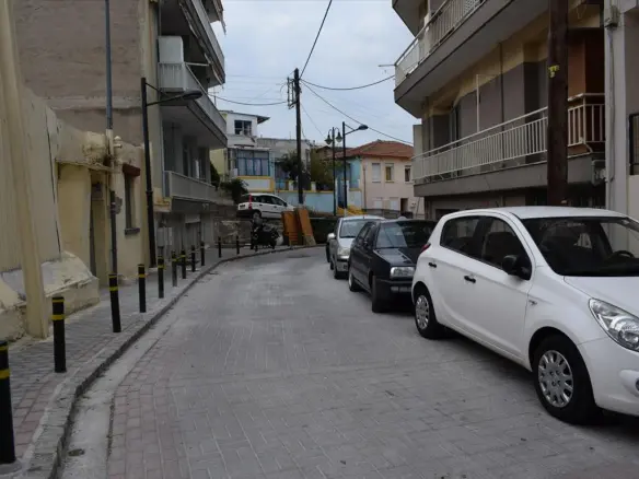 Building In Neapoli, Greece (160 M²)