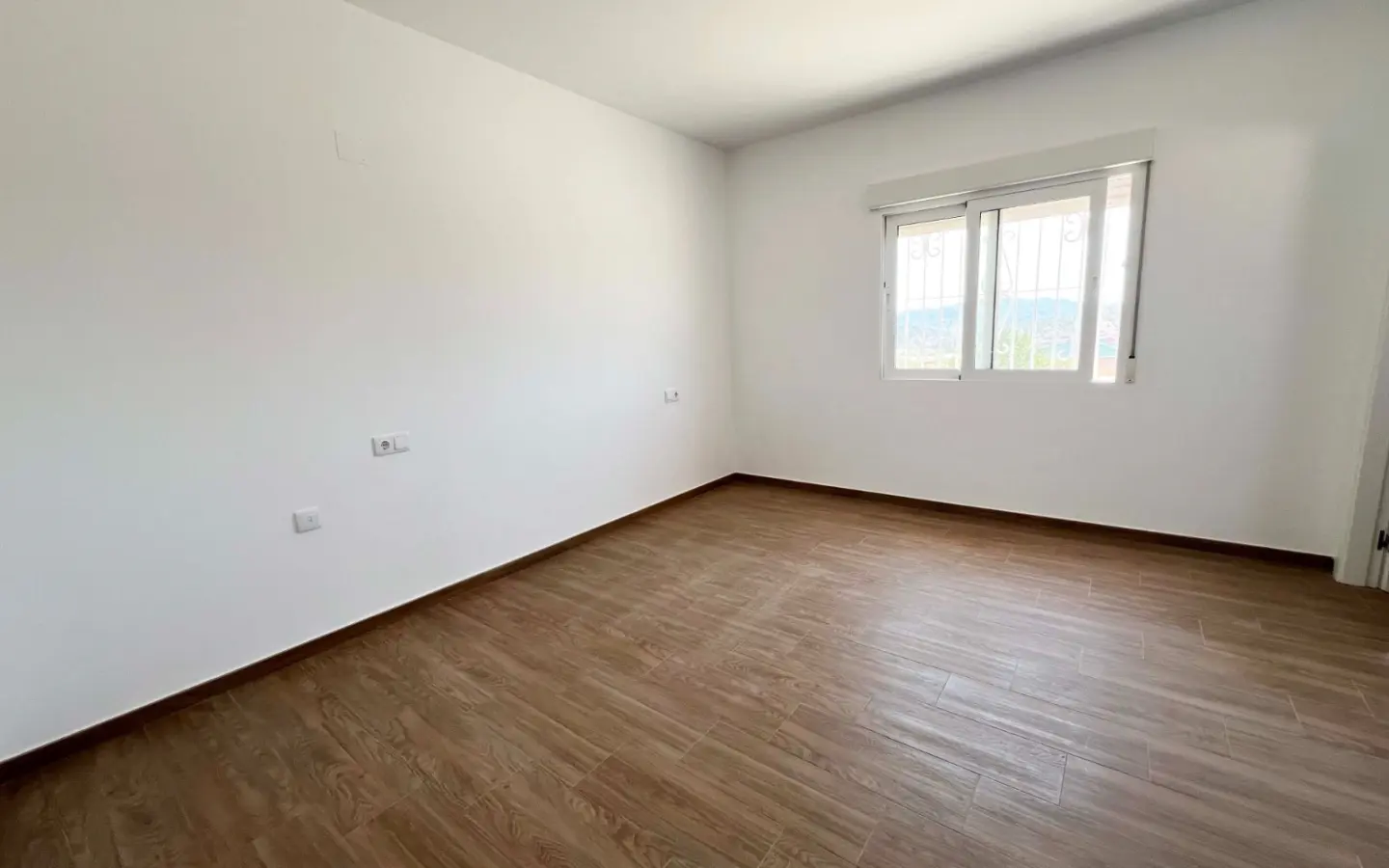 3-bedroom Detached Villa In Macisvenda, Spain (130 M²)