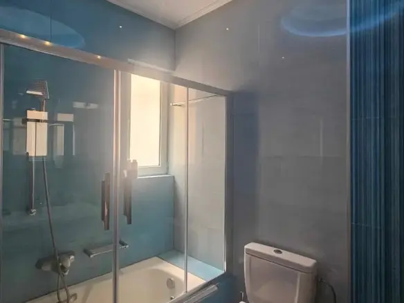 Flat Of 110 M² In Athens