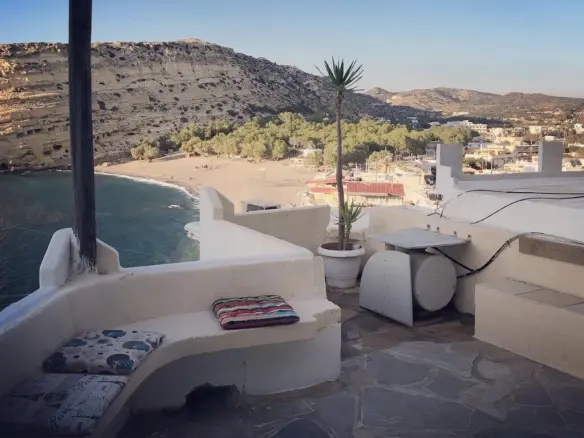 Detached House In Timpaki, Greece (33 M²)