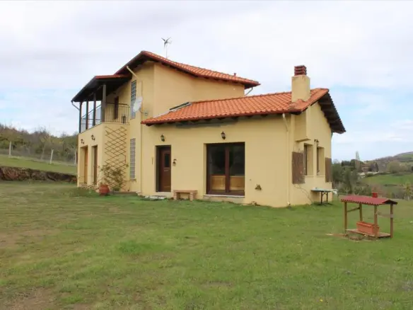 5-bedroom Detached House In Poligiros, Greece (159 M²)