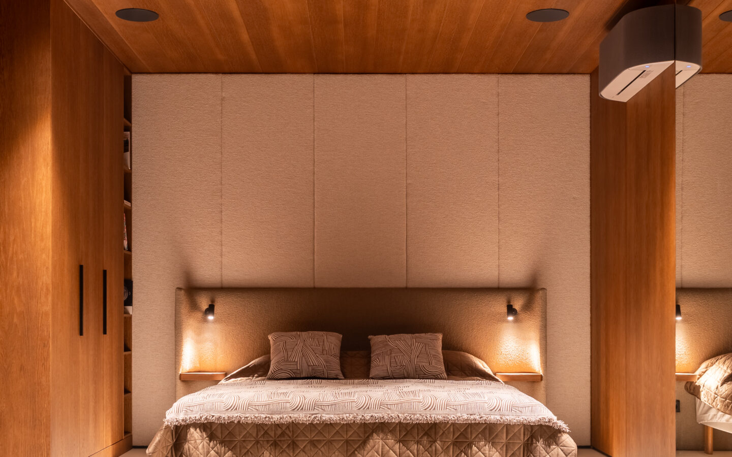 42 M² Premium Off-grid Cabin With Infinity Pool – Available For Immediate Delivery Across Europe