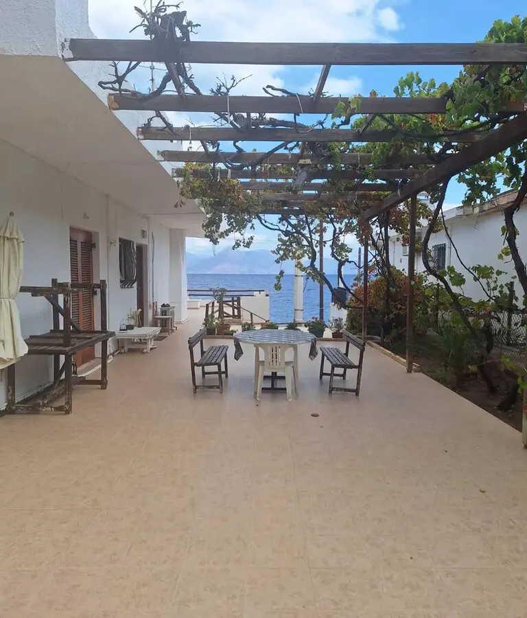 Detached House Of 230 M² In Peloponnese