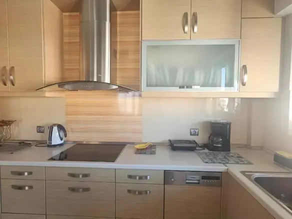 Flat Of 110 M² In Athens