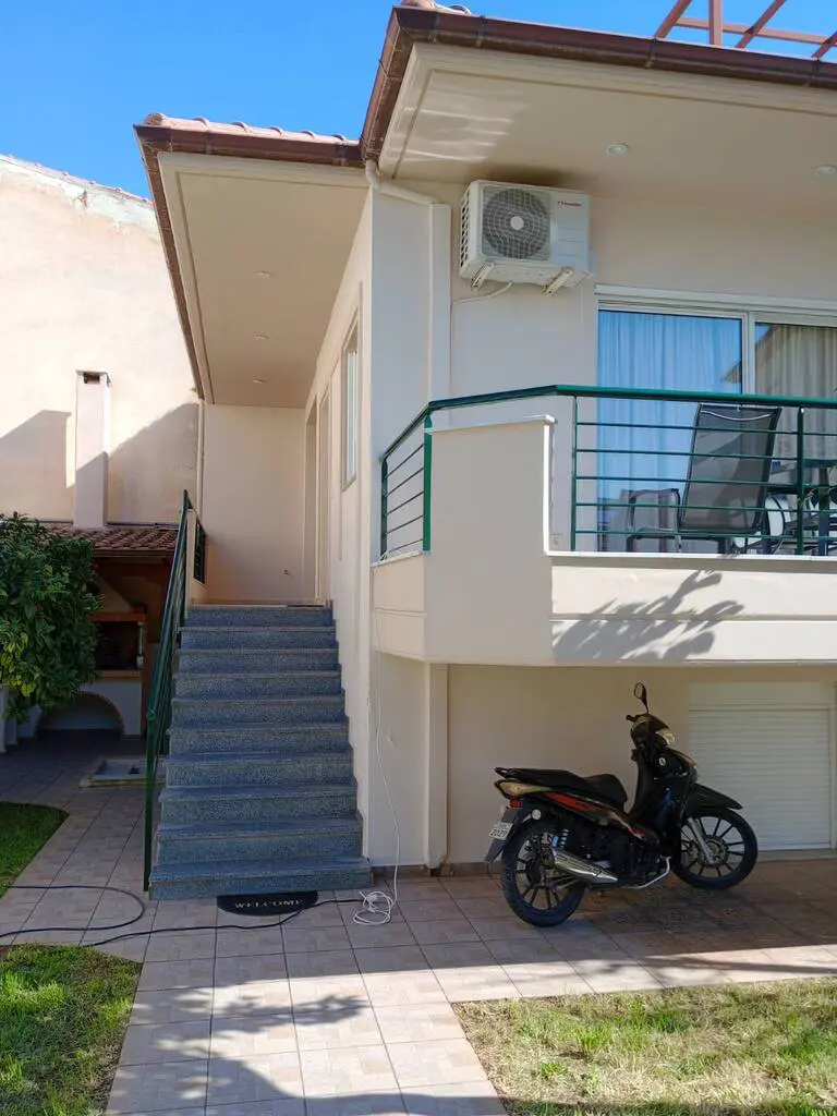 2-bedroom Detached House In Diakopto, Greece (140 M²)