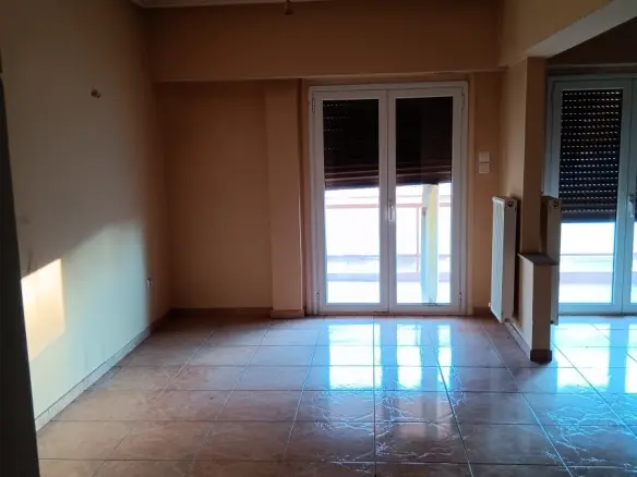 2-bedroom Flat In Zografou, Greece (95 M²)