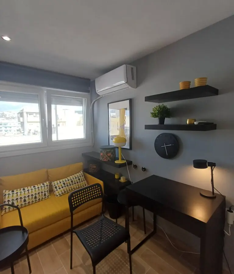 1-bedroom Flat In Center Of Thessaloniki, Greece (35 M²)