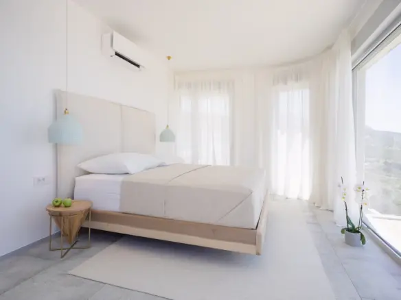 4-bedroom Villa In Siteia, Greece (288 M²)