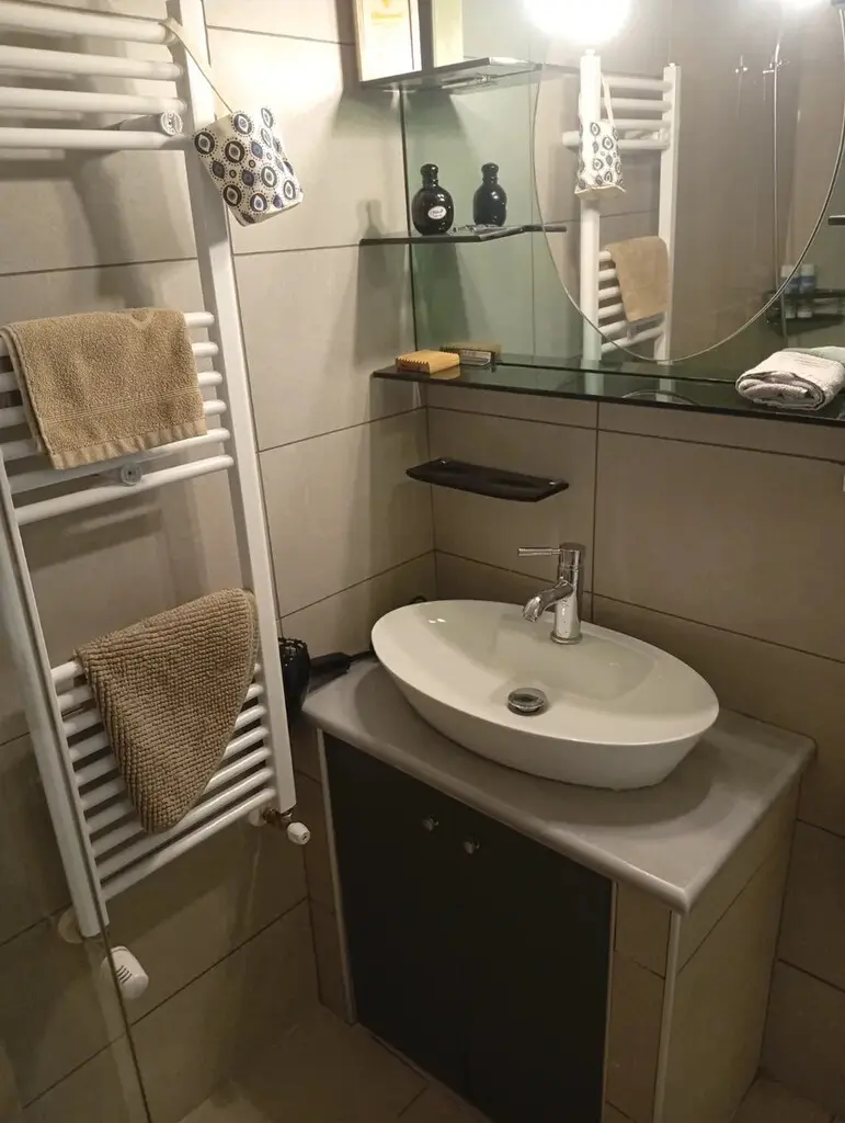 2-bedroom Flat In Kalamaria, Greece (80 M²)