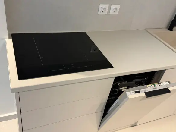 Flat Of 122 M² In Athens