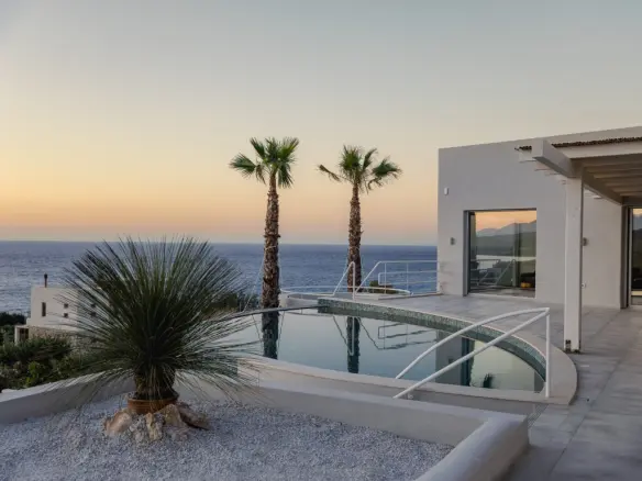 4-bedroom Villa In Siteia, Greece (288 M²)