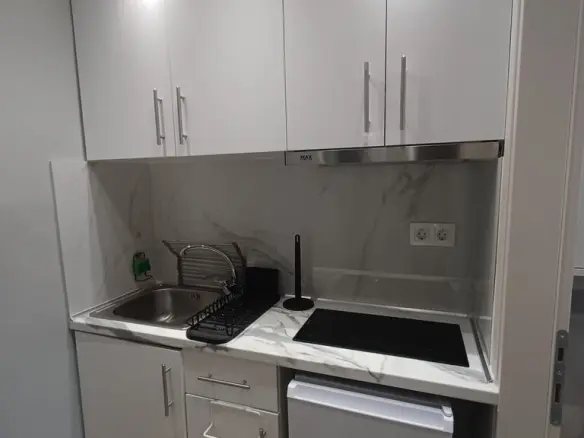 1-bedroom Flat In Center Of Thessaloniki, Greece (35 M²)