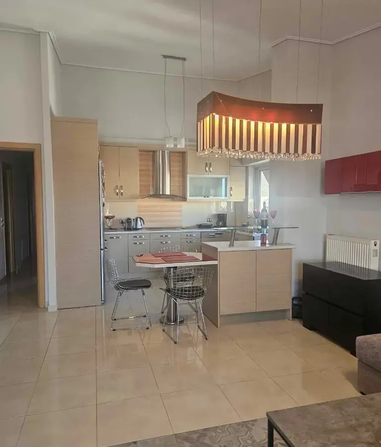 Flat Of 110 M² In Athens