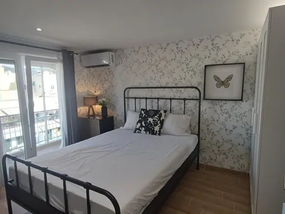 1-bedroom Flat In Center Of Thessaloniki, Greece (35 M²)