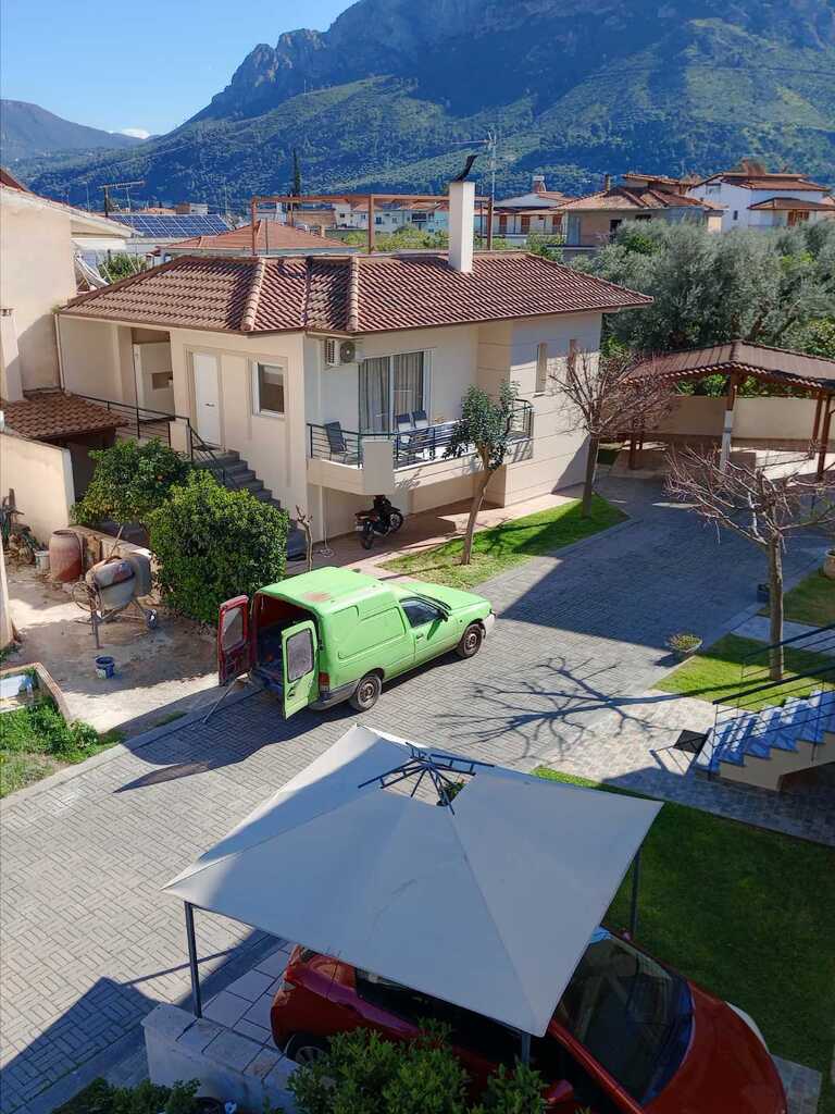2-bedroom Detached House In Diakopto, Greece (140 M²)