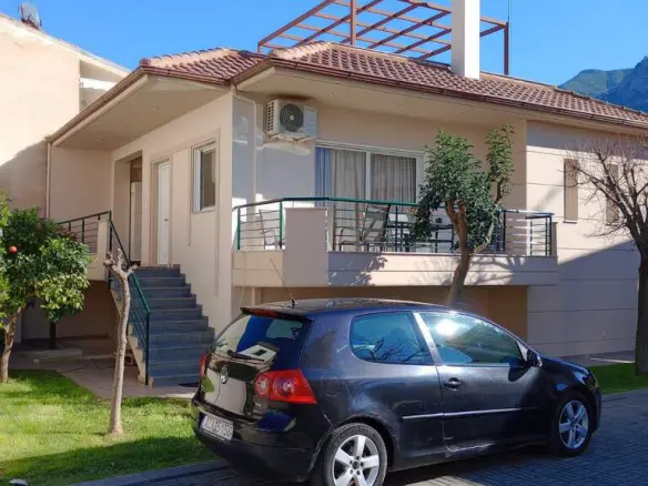 2-bedroom Detached House In Diakopto, Greece (140 M²)