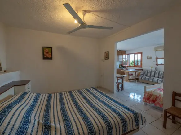 5-bedroom Detached House In Loutraki-perachora, Greece (230 M²)